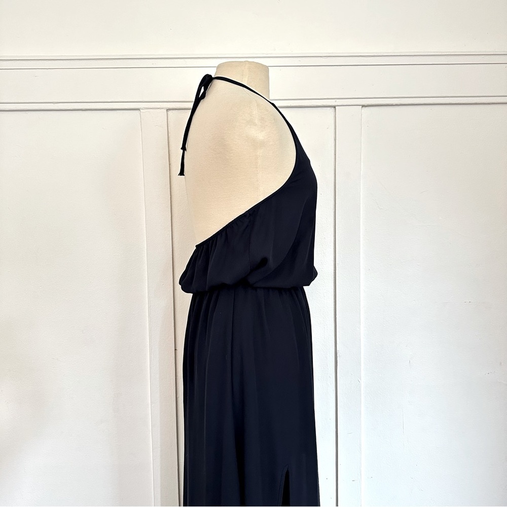 Show me your MuMu Heather Halter Dres in Navy sz M - Picture 6 of 6